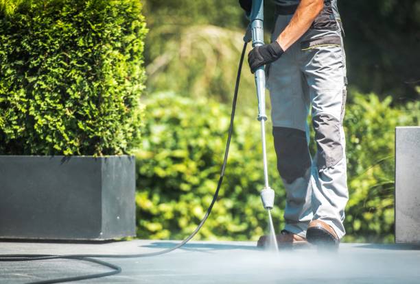 Best Pool Deck Cleaning  in Tiburon, CA
